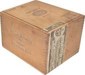 J. J. Fox Exclusives Hoyo de Monterrey Royal Hunt No.8 packaging