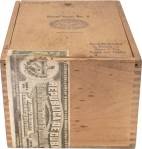 J. J. Fox Exclusives Hoyo de Monterrey Royal Hunt No.8 packaging