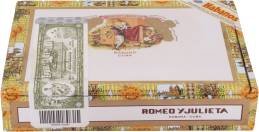 Romeo y Julieta Petit Julietas packaging