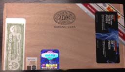 La Flor de Cano Edición Regional Canadá packaging