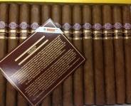 Montecristo Habanos Añejados packaging