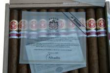 Punch Edición Regional España packaging