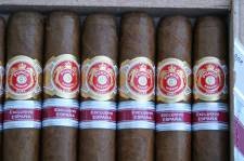 Punch Edición Regional España packaging